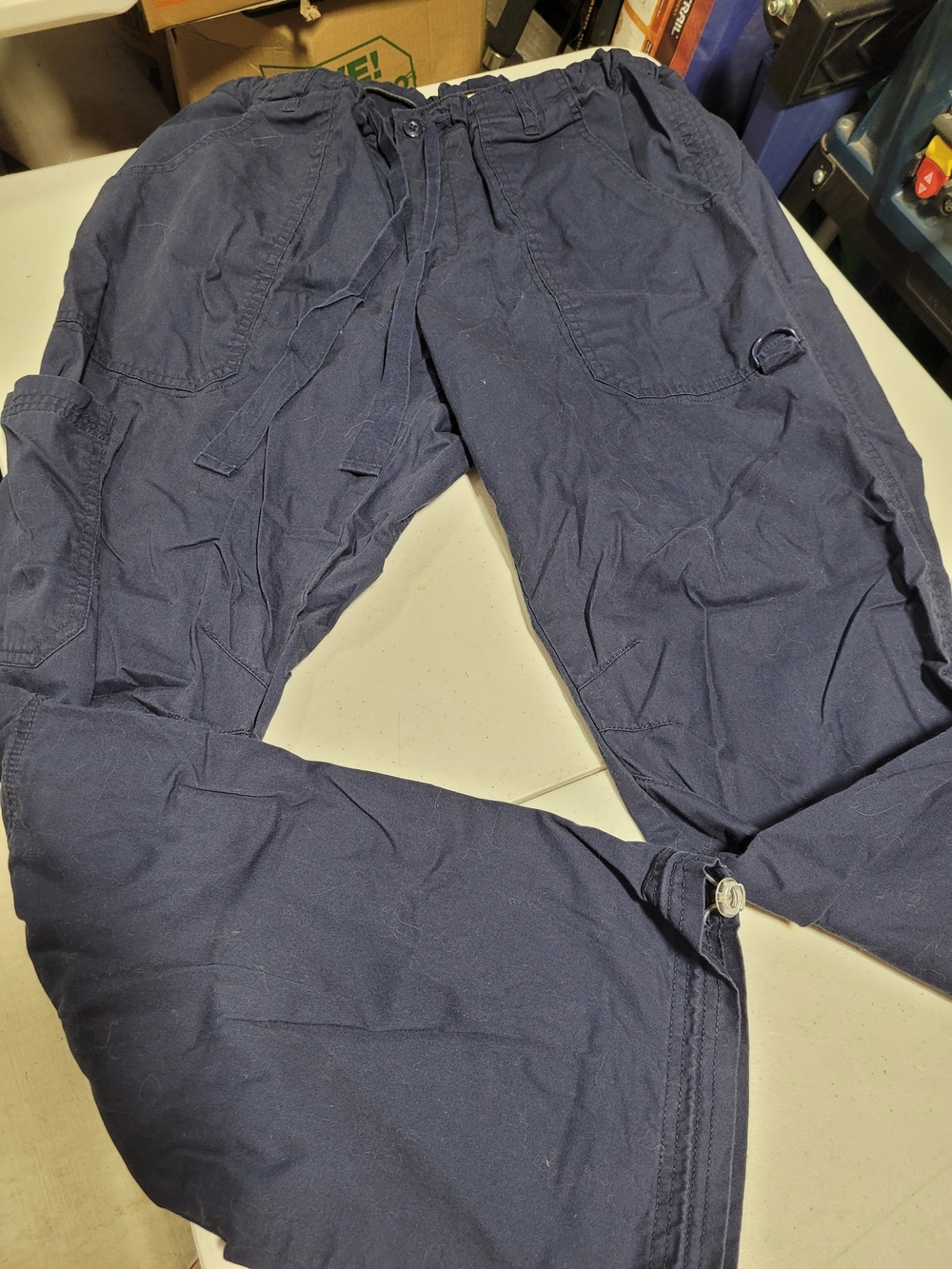 koi Men's Navy Medical Scrub Top and Cargo Pants - Picture 5 of 8